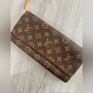 Pochette Louis Vuitton